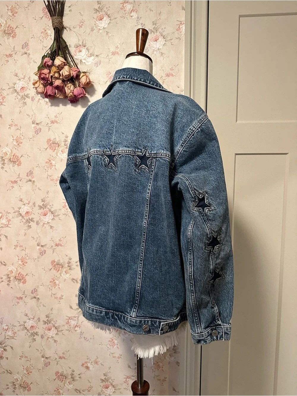 Rails Star Denim Jacket Grove Boyfriend Fit Medium Distressed Boho Western M